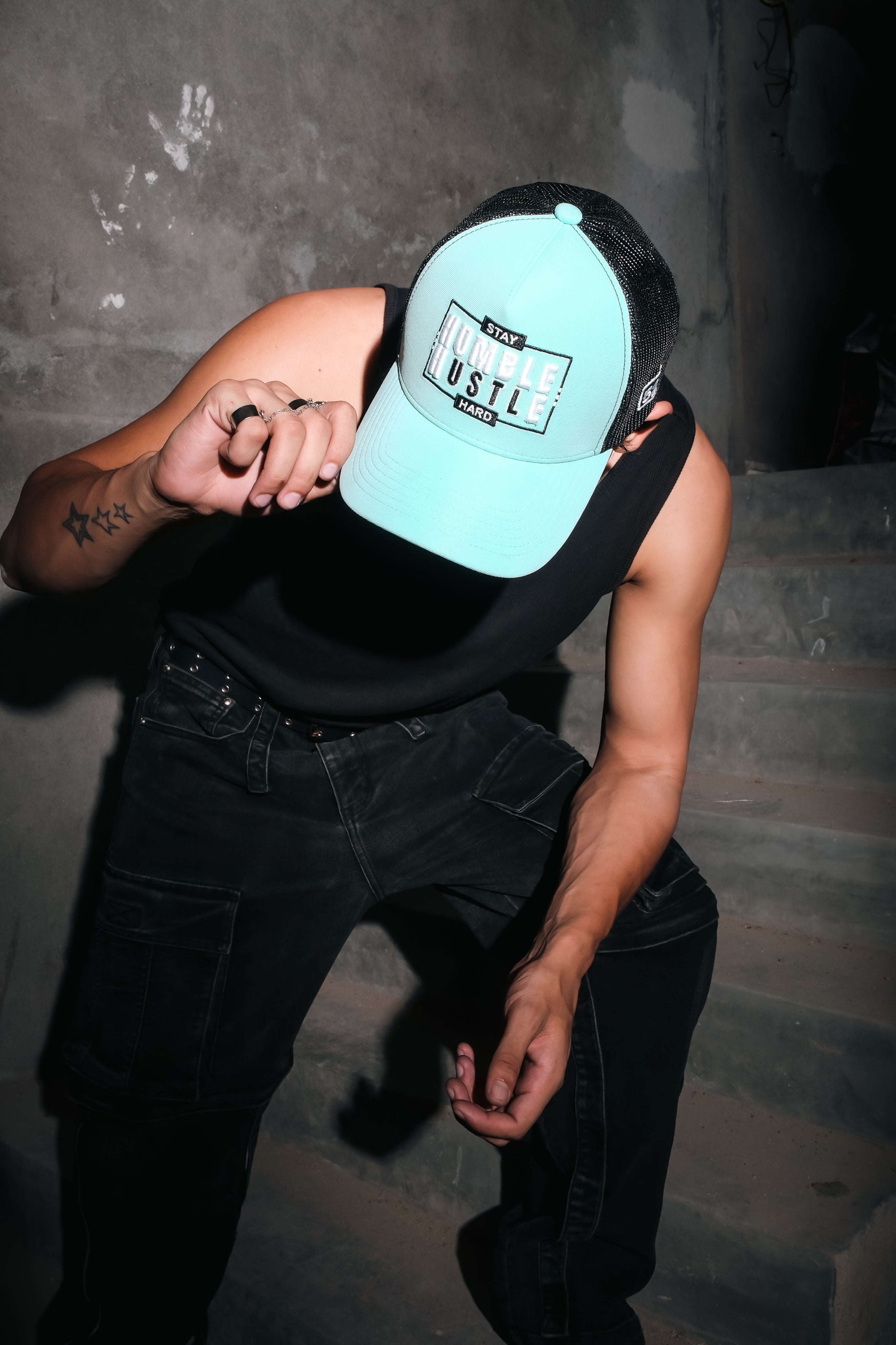 Humble Hustle - Mint/Black unisex trucker cap